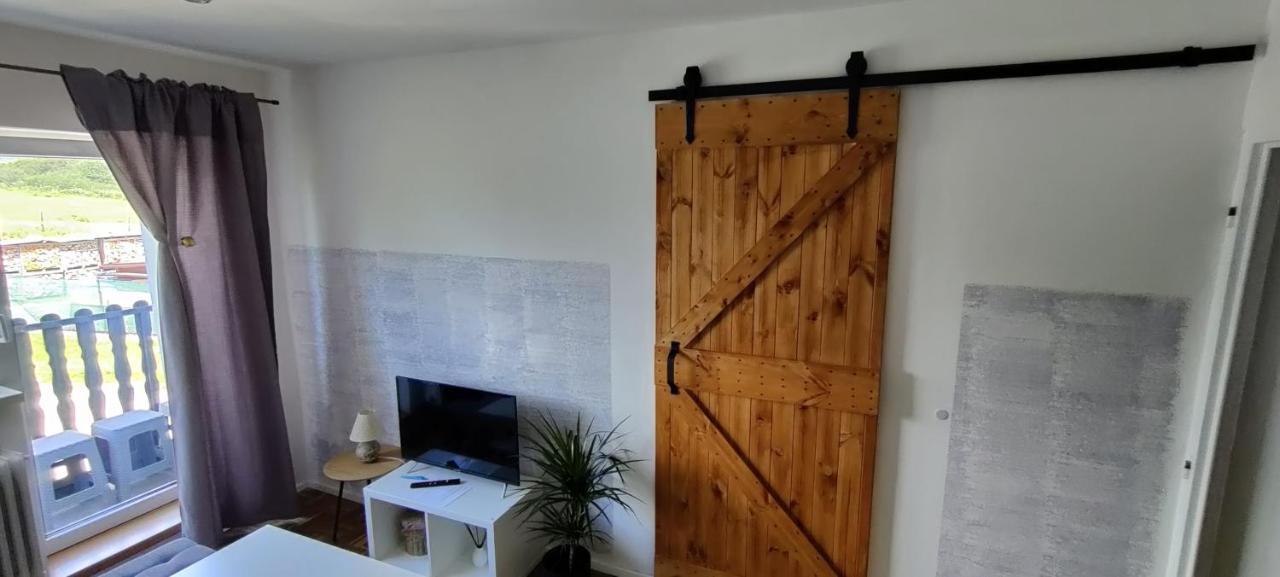 Bluebell Apartment Mengusovce Екстериор снимка